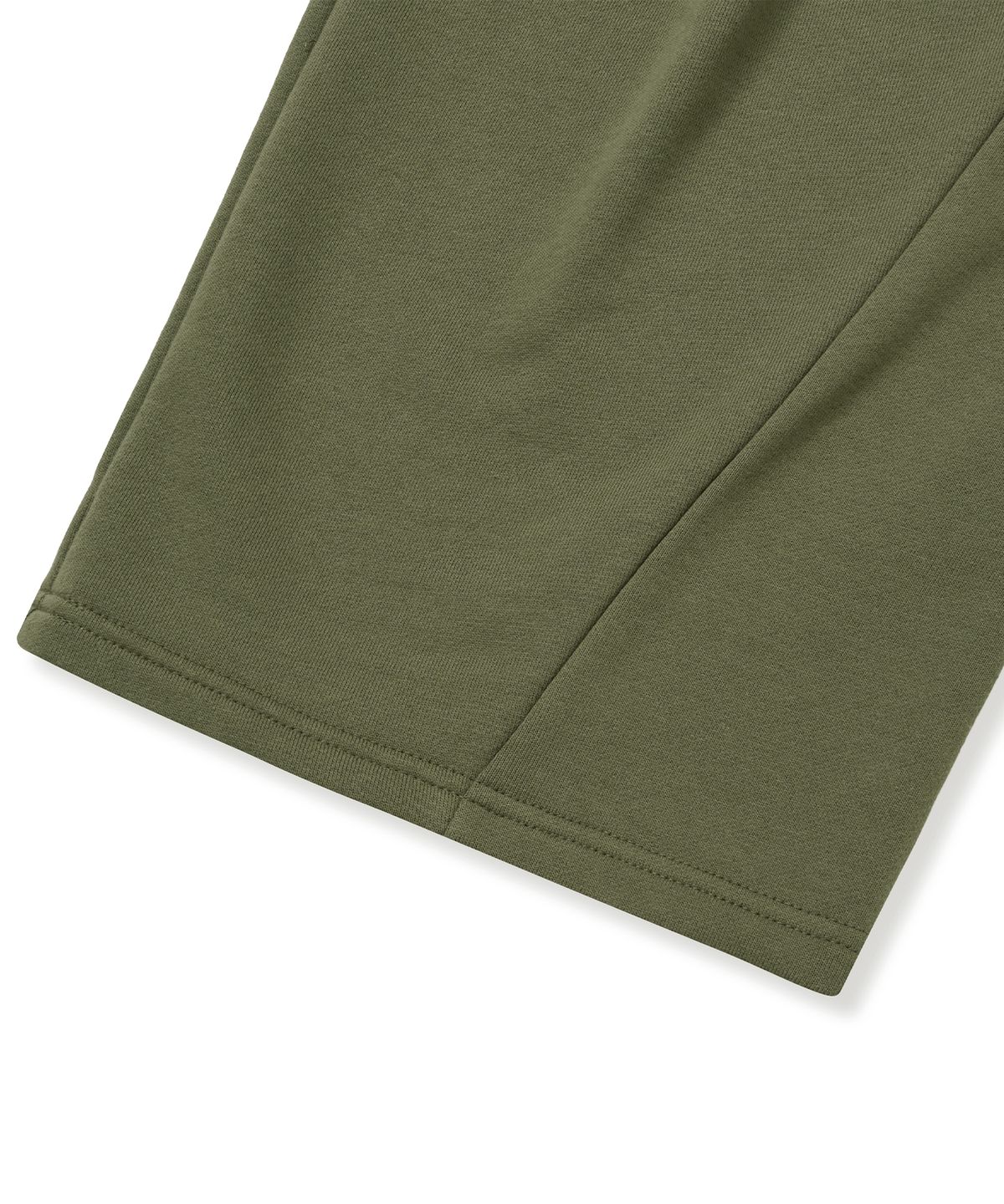 브라운브레스(BROWNBREATH) TAG TWO TUCK WIDE SWEAT PANTS - KHAKI