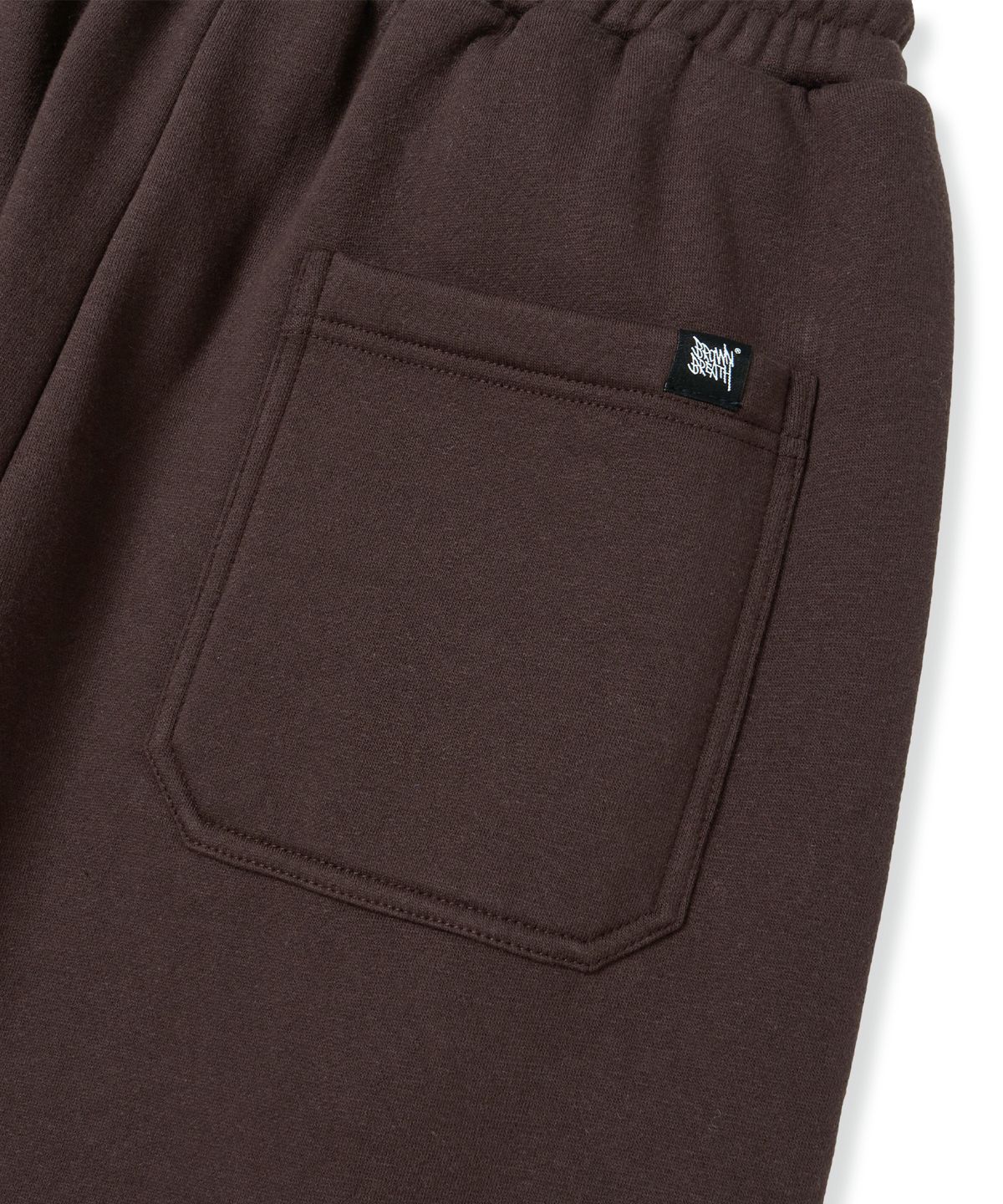 브라운브레스(BROWNBREATH) TAG TWO TUCK WIDE SWEAT PANTS - DARK BROWN