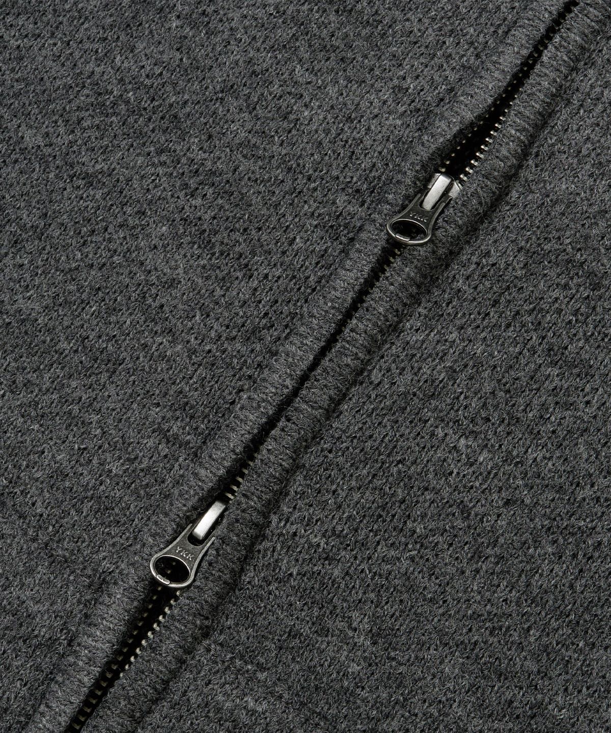 브라운브레스(BROWNBREATH) TAG KNIT HOOD ZIP UP - CHARCOAL