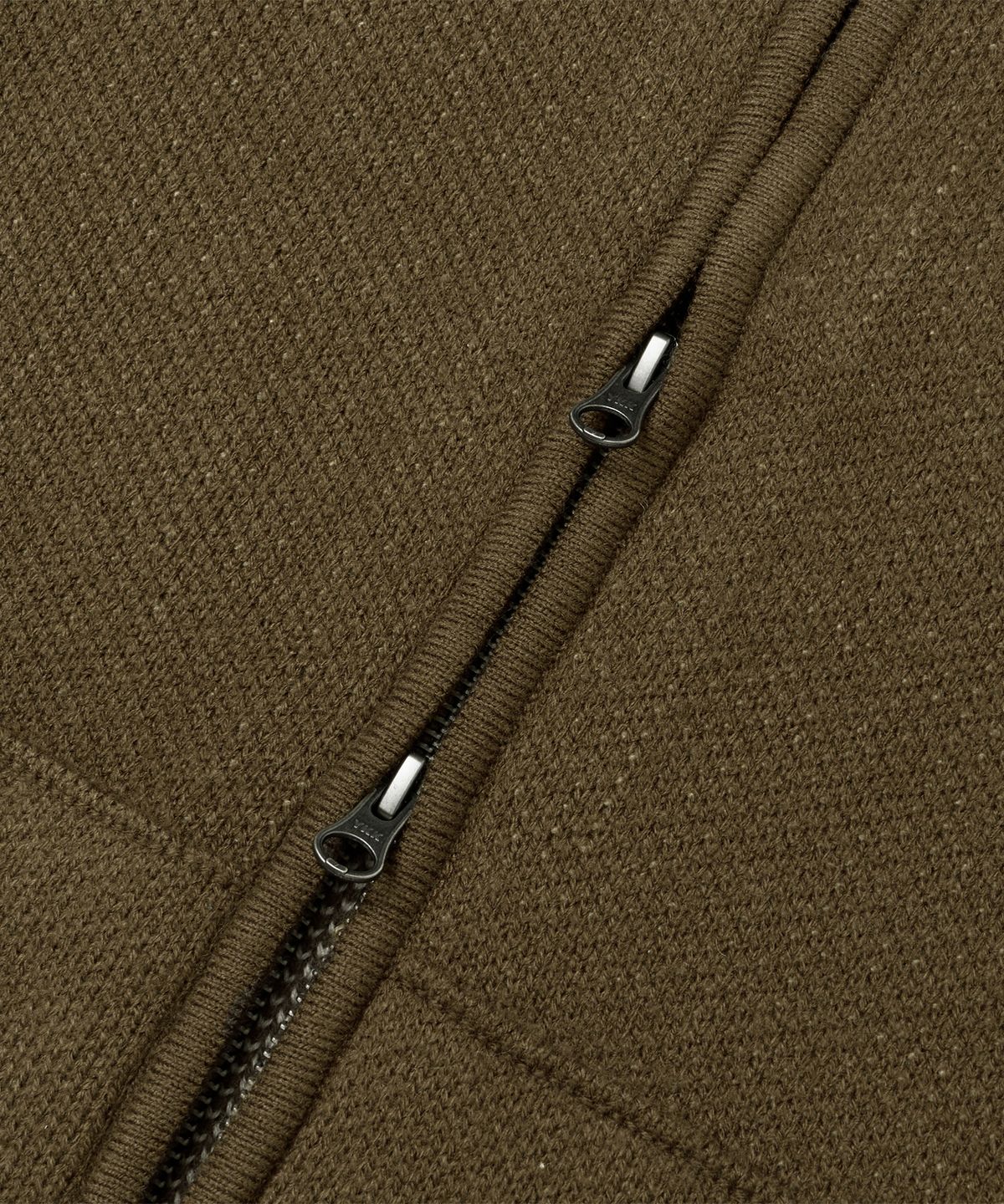 브라운브레스(BROWNBREATH) TAG KNIT HOOD ZIP UP - BROWN