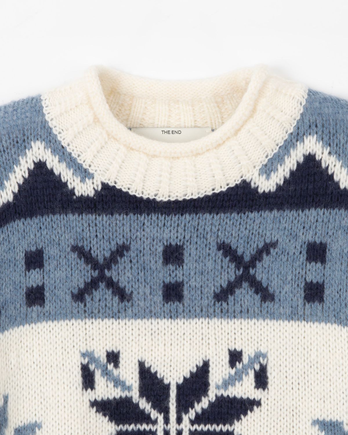 디앤드퀘스천(THEENDQUESTION) Snow jacquard knit top / IVORY
