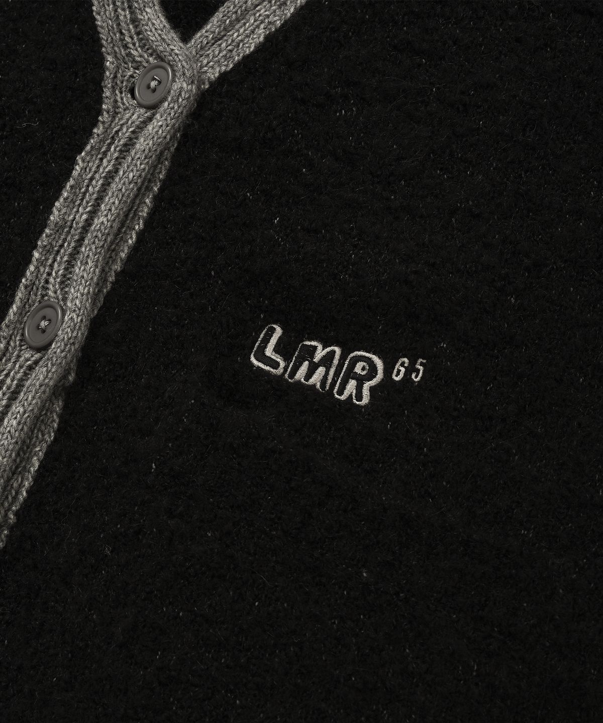 엘엠알(LMR) 배색 포인트 부클 가디건 BLACK