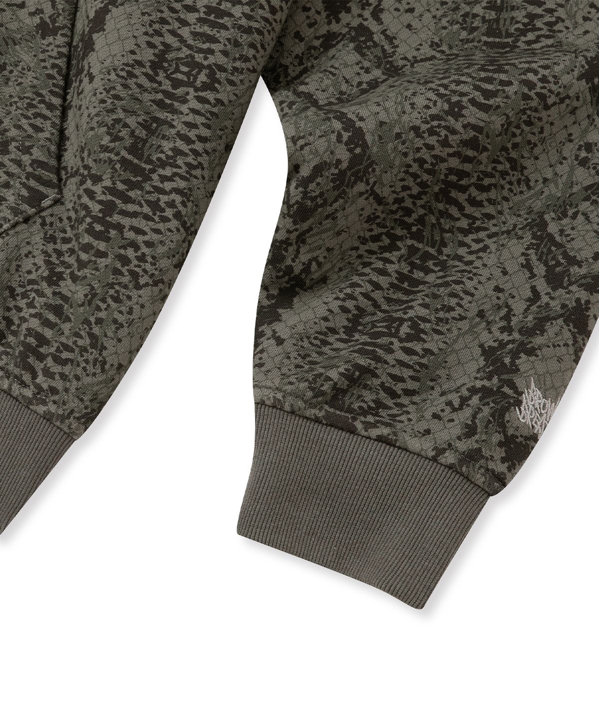 브라운브레스(BROWNBREATH) SPREAD PADDED HOOD ZIP UP - CHARCOAL