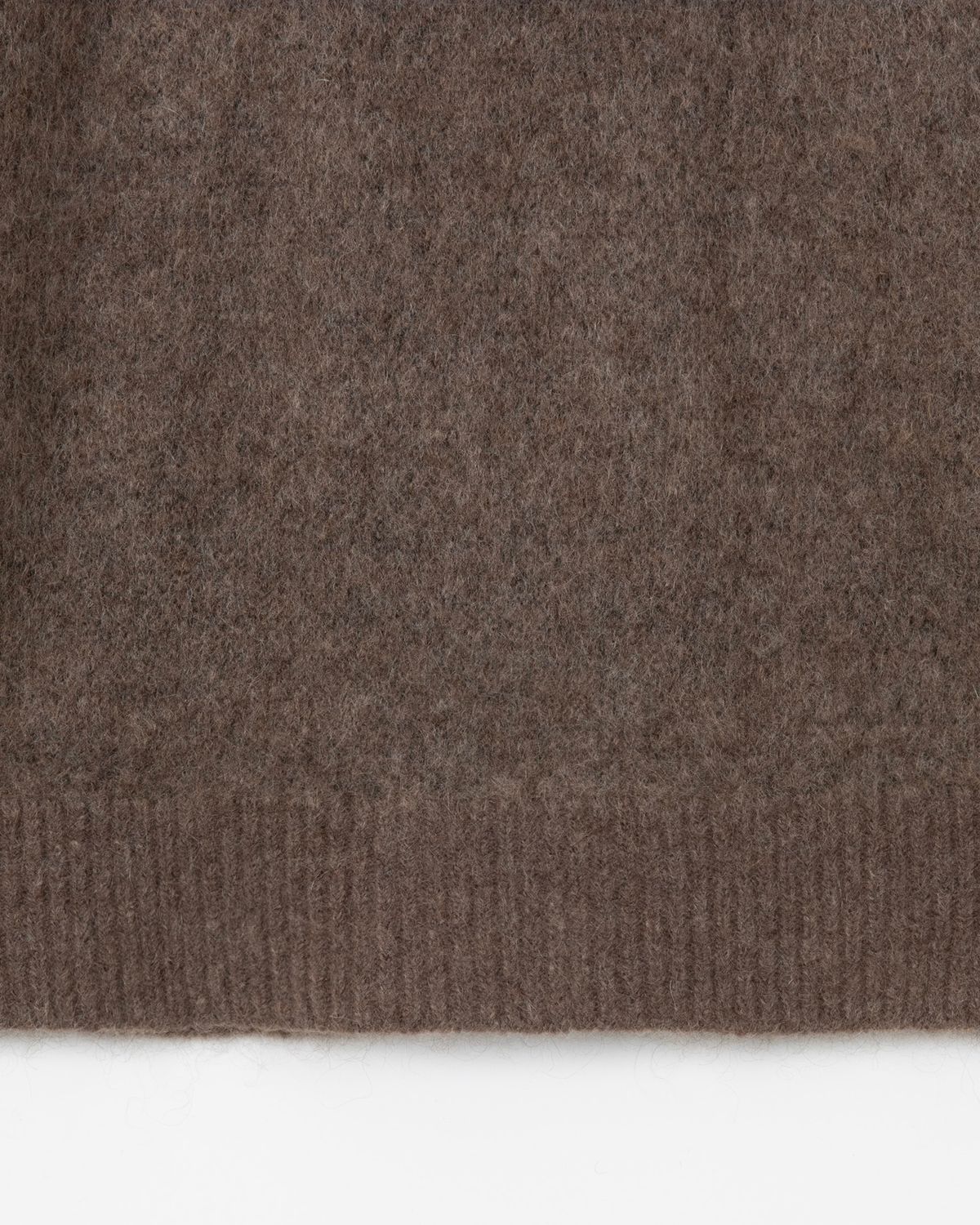 디앤드퀘스천(THEENDQUESTION) Kid mohair button turtle knit top / BROWN