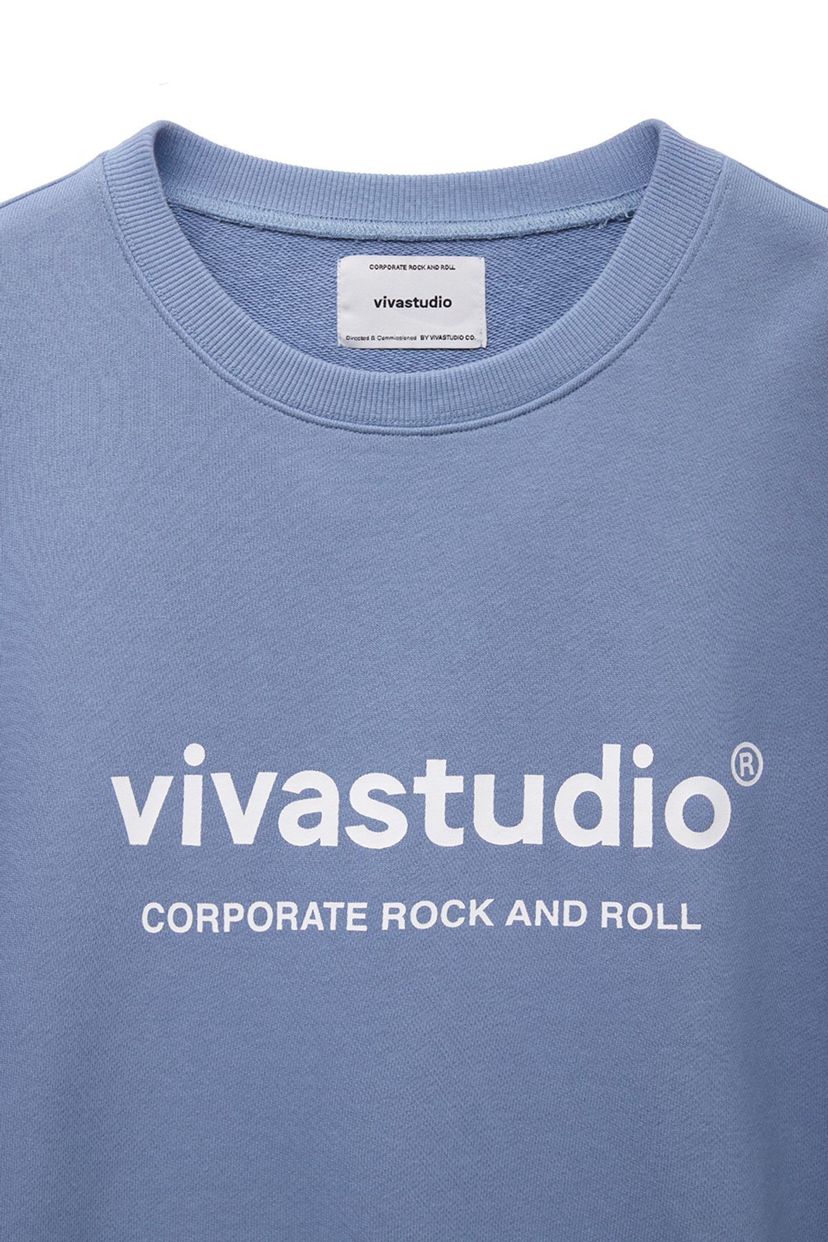 비바스튜디오(VIVASTUDIO) ORIGINAL LOGO CREWNECK [PASTEL BLUE]