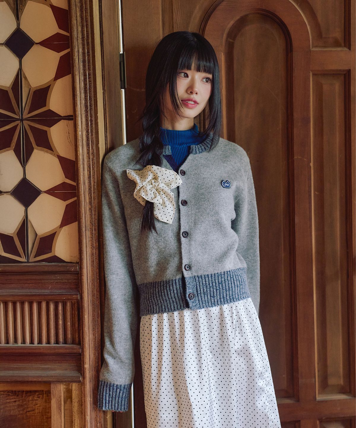 엘엠알(LMR) 배색 포인트 라운드 가디건 LIGHT GREY