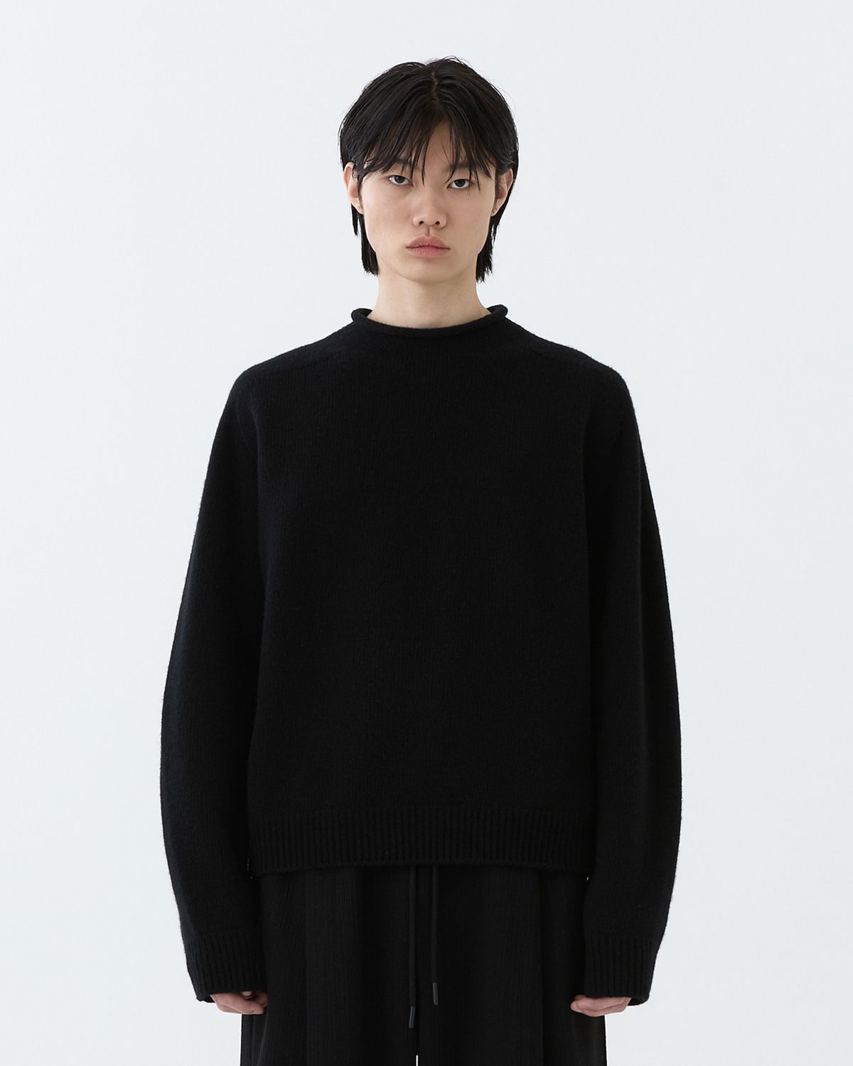 디앤드퀘스천(THEENDQUESTION) Half-neck wholegarment knit top / BLACK
