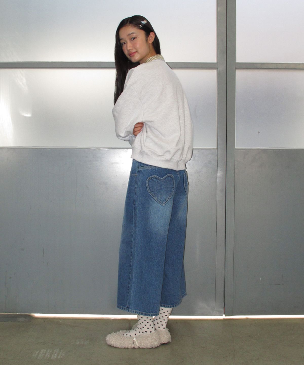 론론(RONRON) HEART POCKET BERMUDA DENIM PANTS MEDIUM BLUE