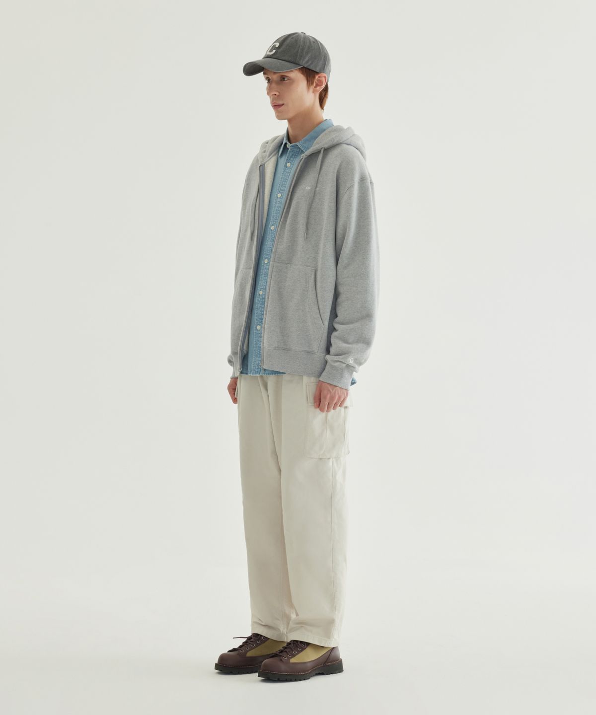 커버낫(COVERNAT) 스몰 로고 기모 후드집업 Melange Gray