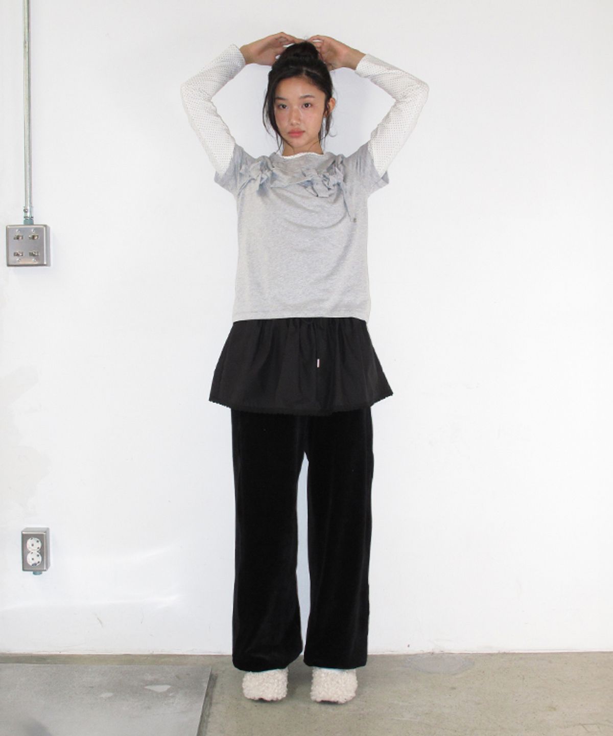 론론(RONRON) LAYERED SKIRT CORDUROY STRING PANTS BLACK