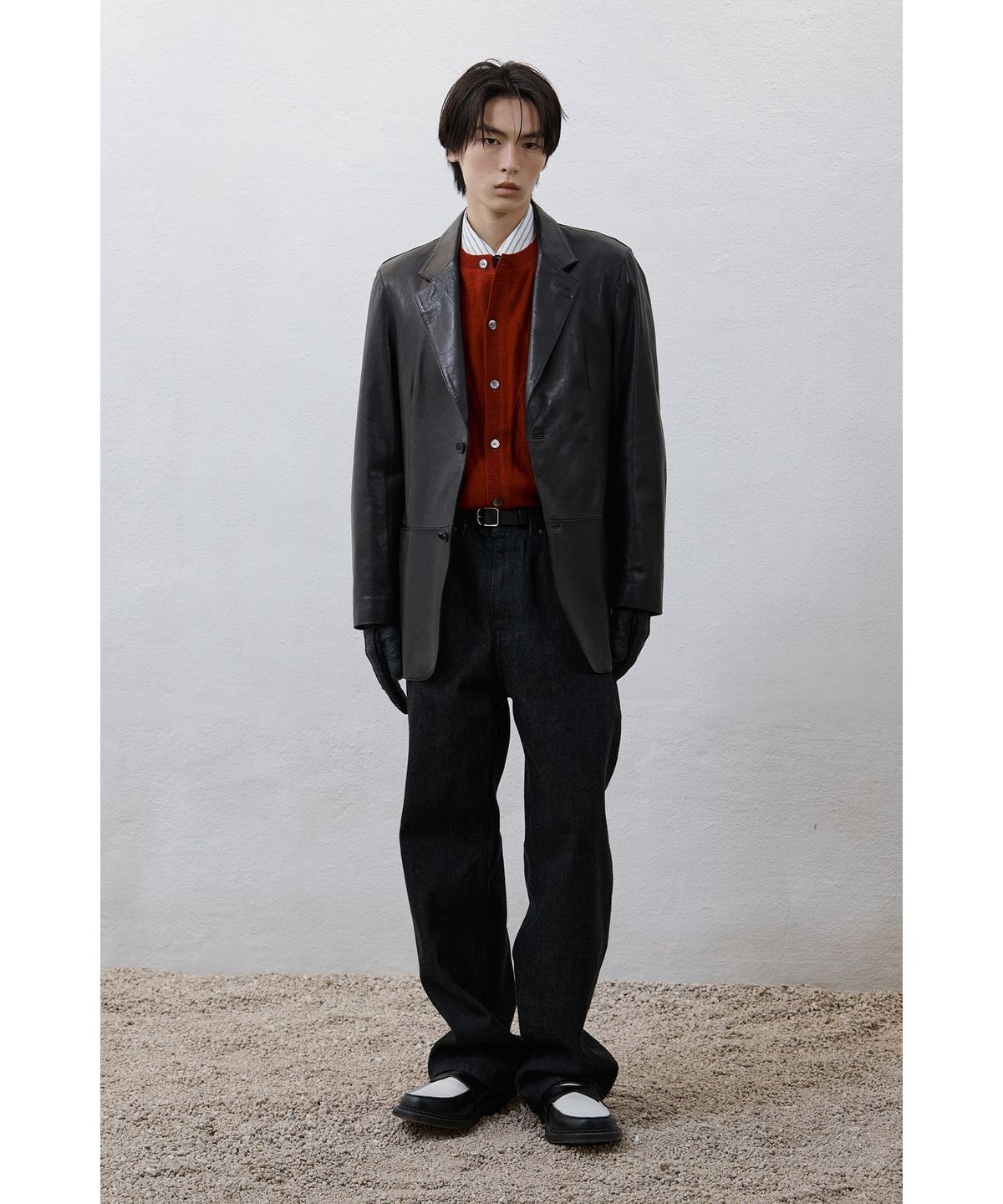 유스(YOUTH) Round Neck Textured Cardigan - Red