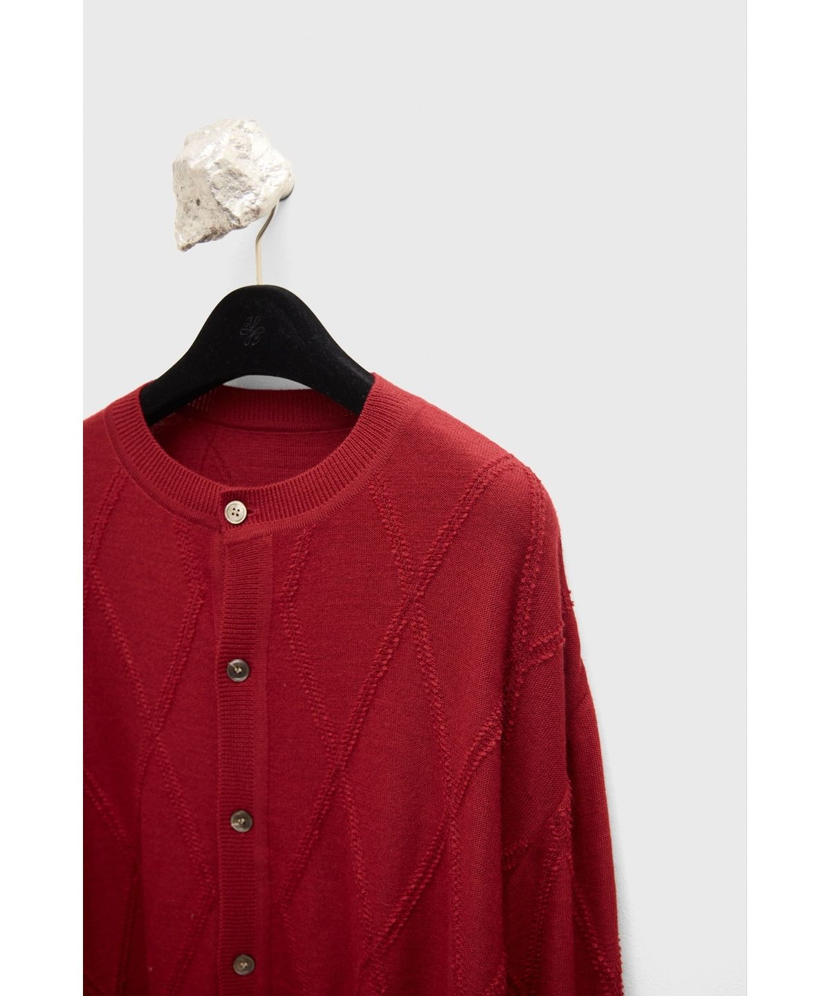 유스(YOUTH) Round Neck Textured Cardigan - Red