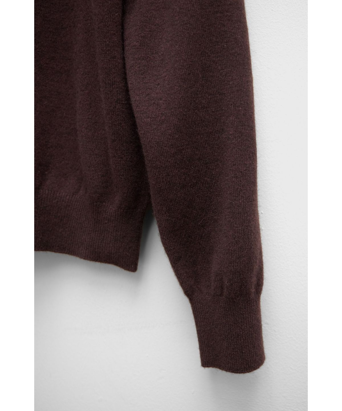 유스(YOUTH) Cashmere Asymmetric Neck Knit - Dark Brown