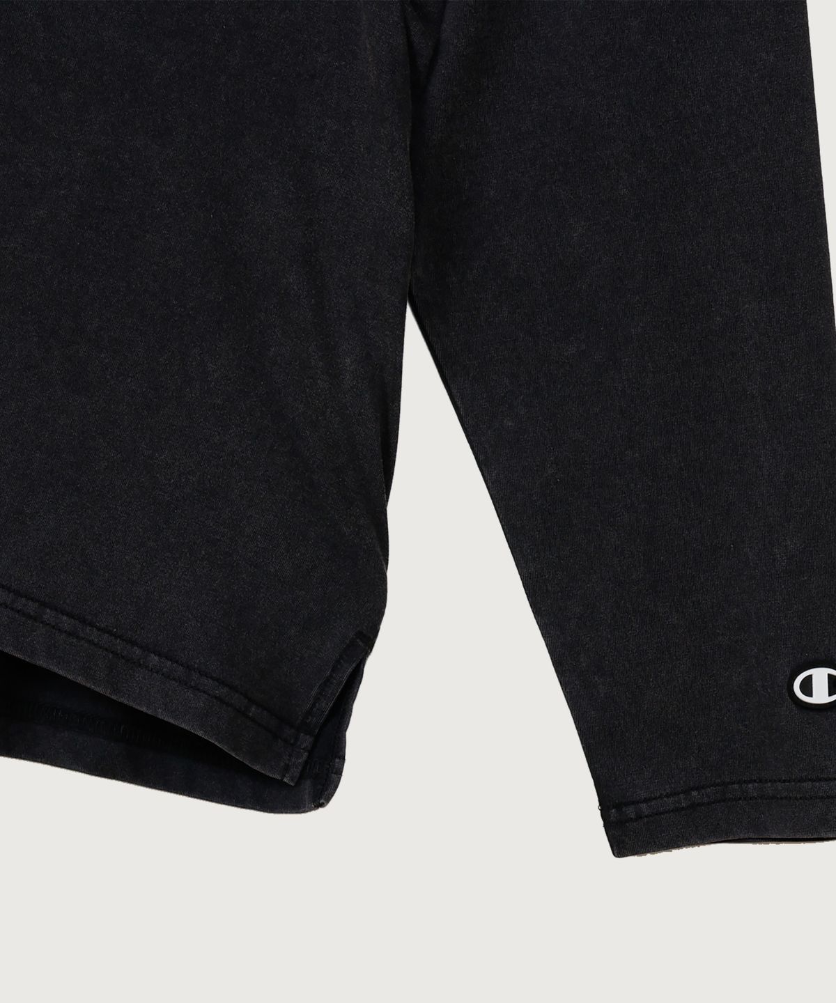 챔피온(CHAMPION) 워싱 레귤러핏 애슬레틱 롱슬리브 티셔츠 Black