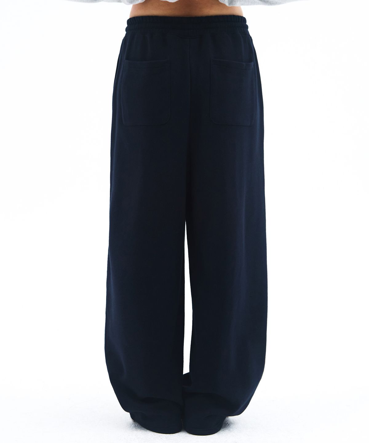 아메스 월드와이드(AMES-WORLDWIDE) BASIC SMALL LOGO SWEAT PANTS NAVY