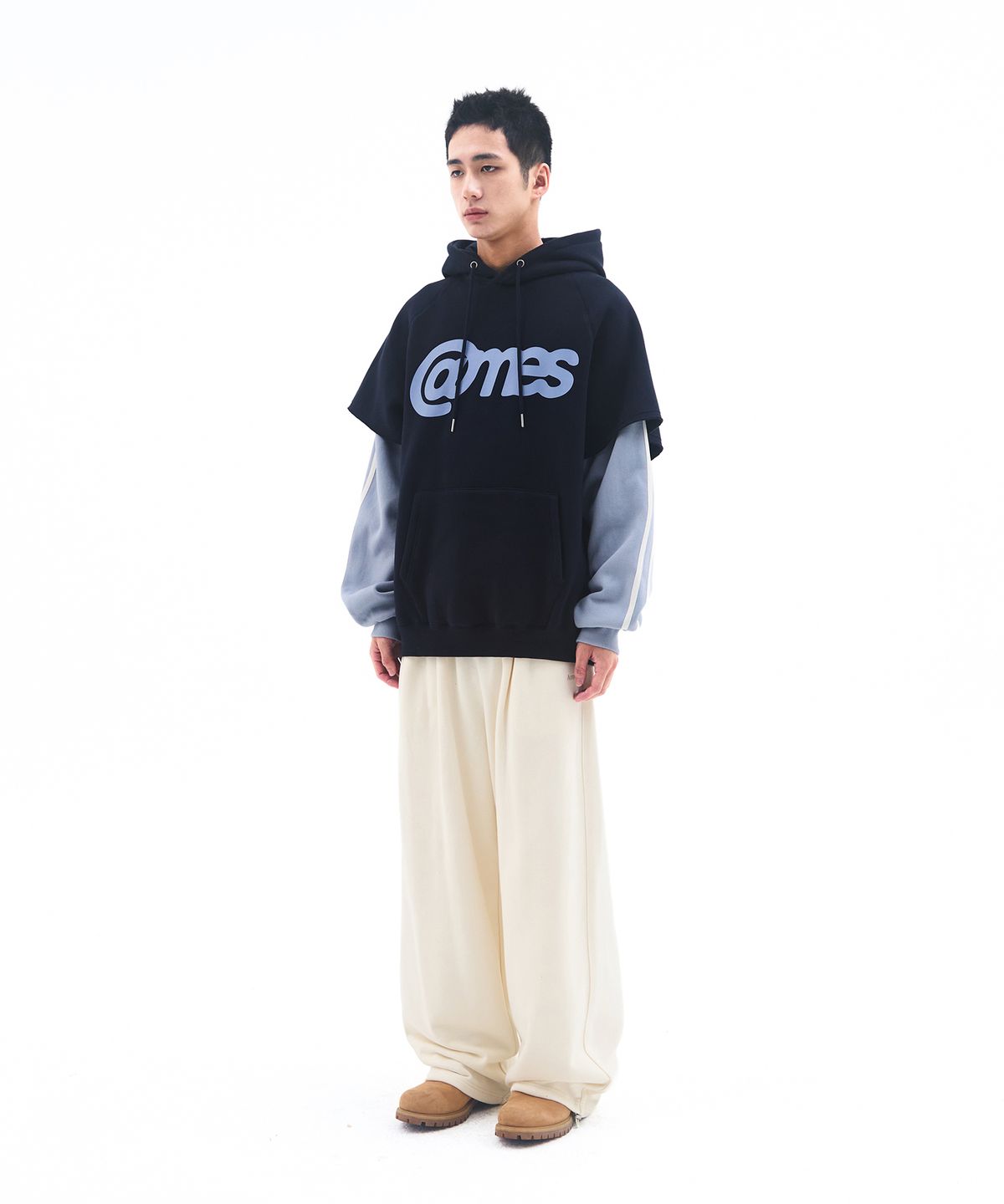 아메스 월드와이드(AMES-WORLDWIDE) BASIC SMALL LOGO SWEAT PANTS CREAM