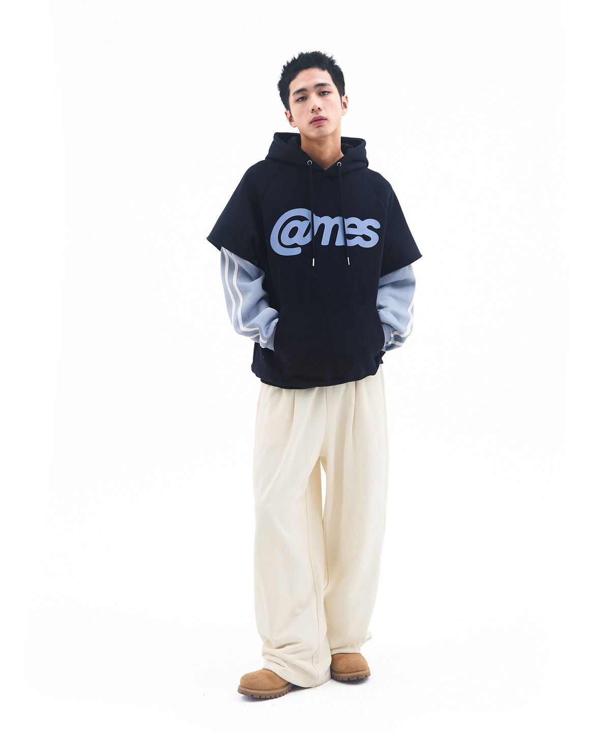 아메스 월드와이드(AMES-WORLDWIDE) BASIC SMALL LOGO SWEAT PANTS CREAM