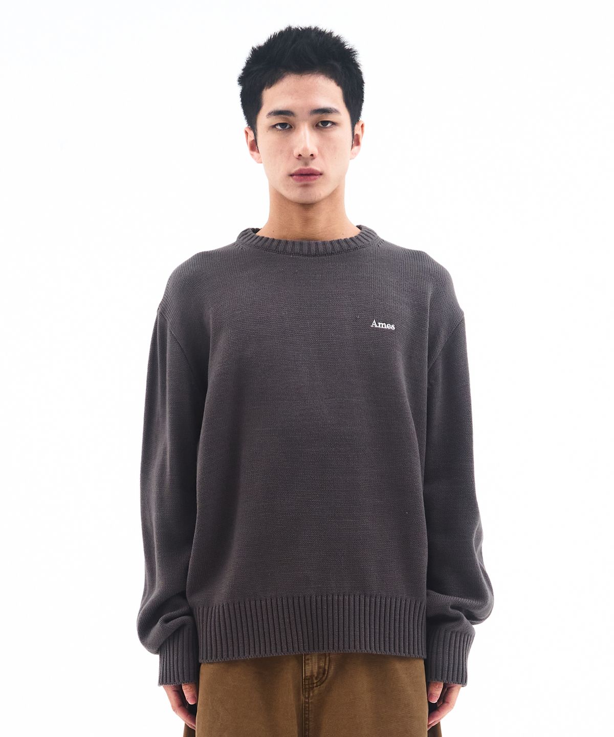 아메스 월드와이드(AMES-WORLDWIDE) BASIC SMALL LOGO KNIT CHARCOAL