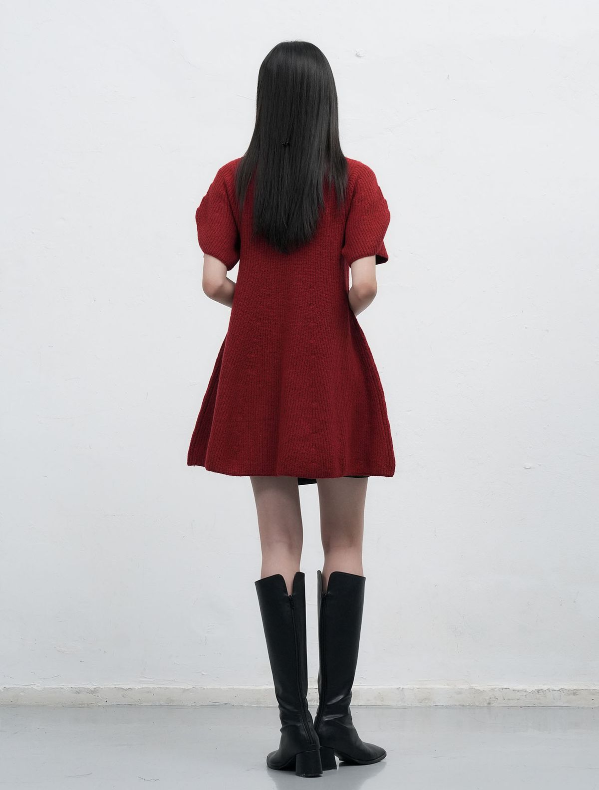 제너럴아이디어(GENERALIDEA) 벌룬 슬리브 미니 플레어 원피스 [RED] / WBE4L15508