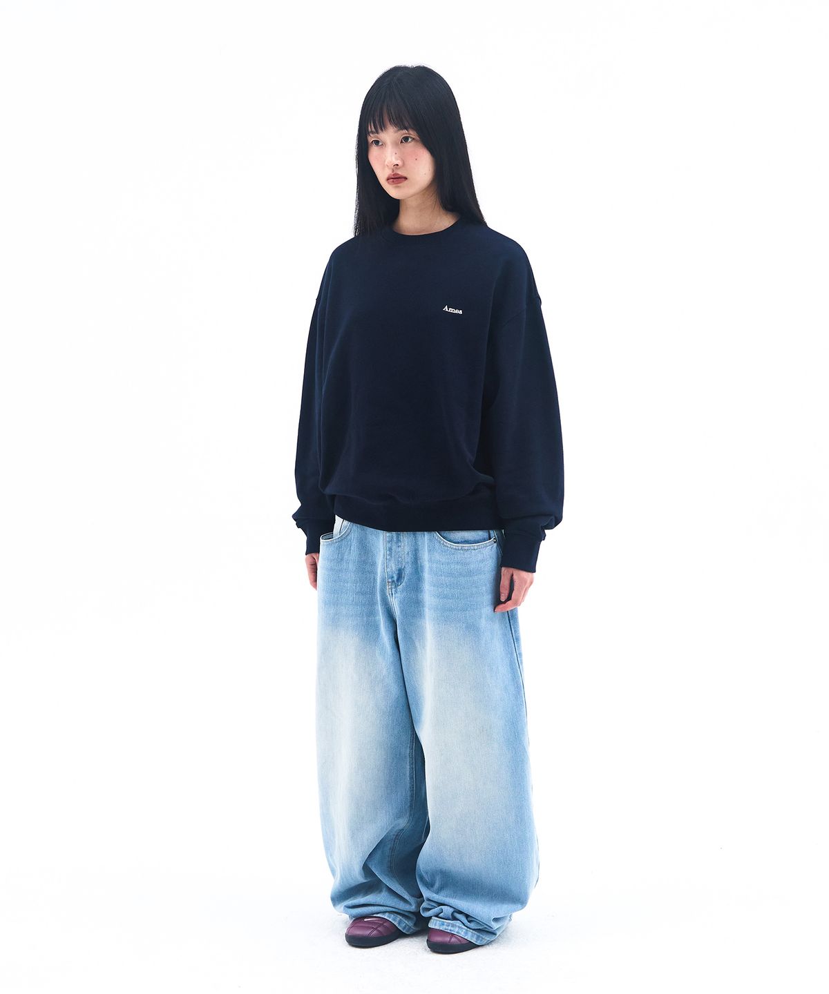 아메스 월드와이드(AMES-WORLDWIDE) BASIC SMALL LOGO SWEATSHIRT NAVY