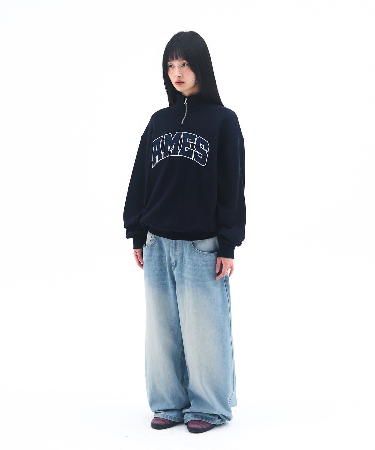 아메스 월드와이드(AMES-WORLDWIDE) BASIC APPLIQUE HALF ZIP SWEATSHIRT NAVY