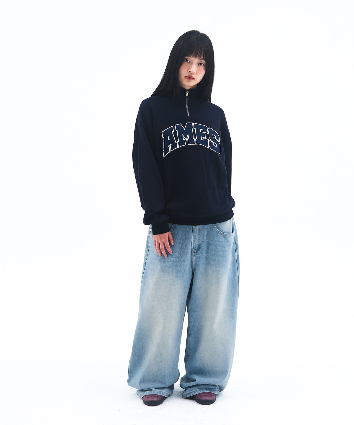 아메스 월드와이드(AMES-WORLDWIDE) BASIC APPLIQUE HALF ZIP SWEATSHIRT NAVY