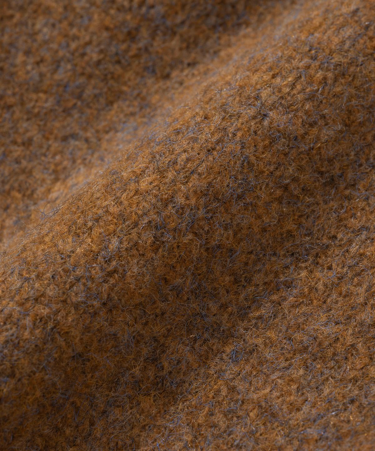 니티드(KNITTED) (UNISEX)부클 래글런 크롭 라운드 니트 CAMEL