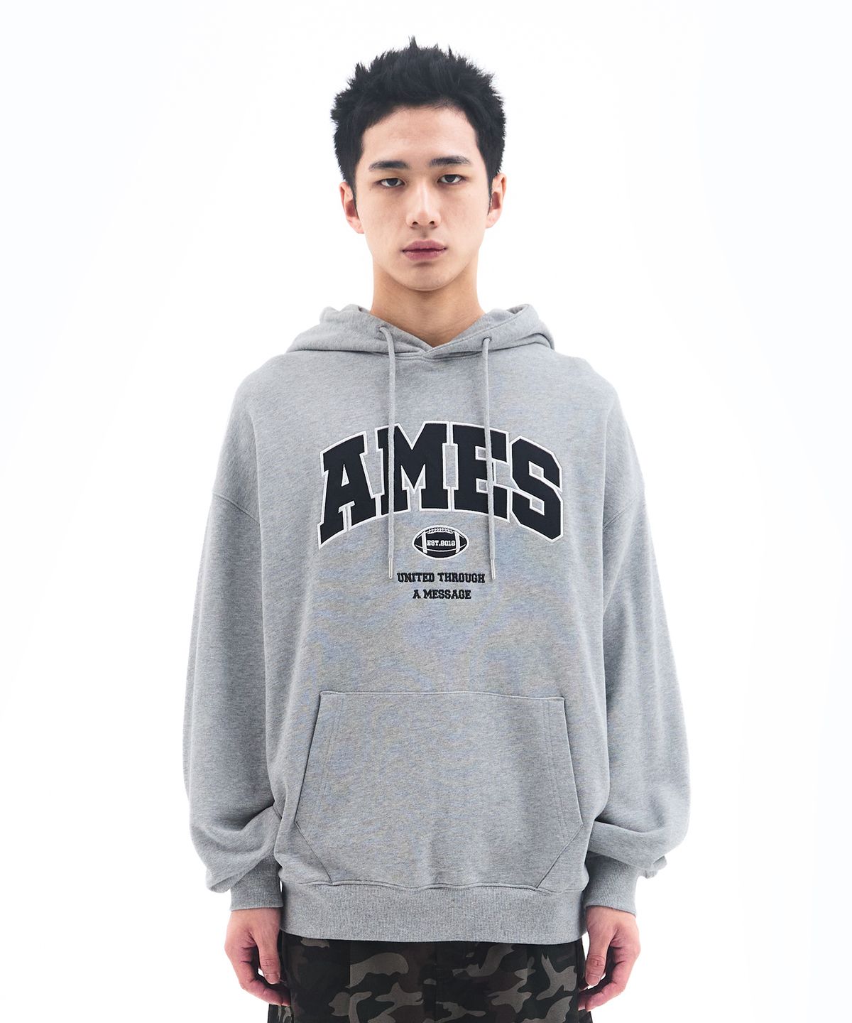 아메스 월드와이드(AMES-WORLDWIDE) BASIC APPLIQUE HOODIE GREY