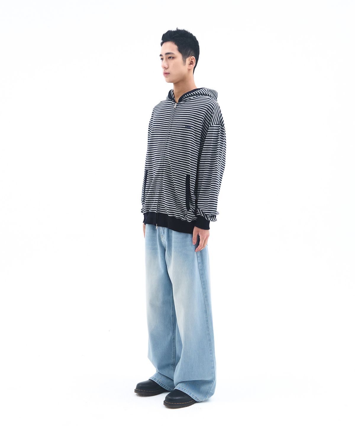 아메스 월드와이드(AMES-WORLDWIDE) STRIPE HOODIE ZIP UP NAVY