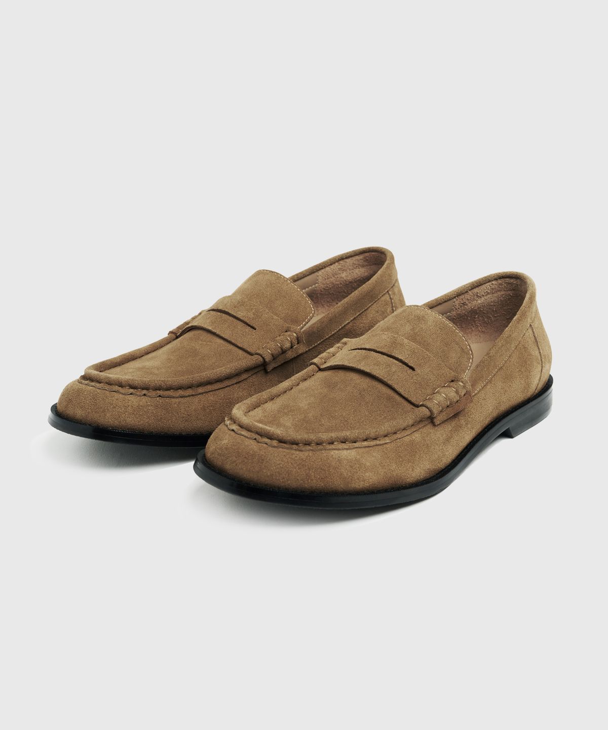 로스트가든(LOSTGARDEN) UNIFORM Wide Loafer Beige
