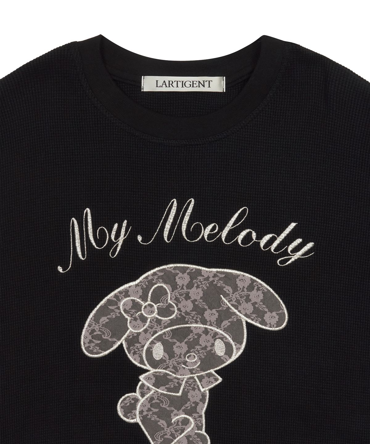 라티젠(LARTIGENT) MY MELODY LACE PATCH SWEATSHIRT(BLACK)