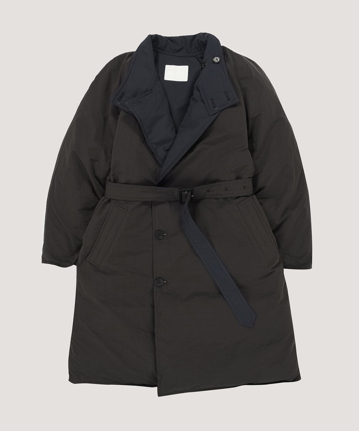 베르소(VERSO) High Neck Colorblock Down Coat