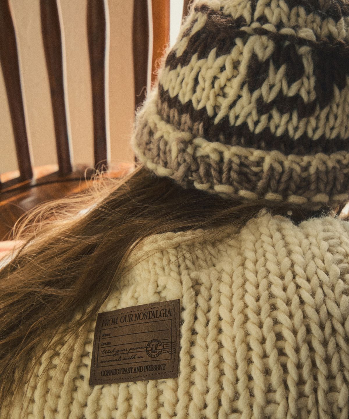 아우어노스텔지아(OURNOSTALGIA) real handmade crop knit vest_Cream