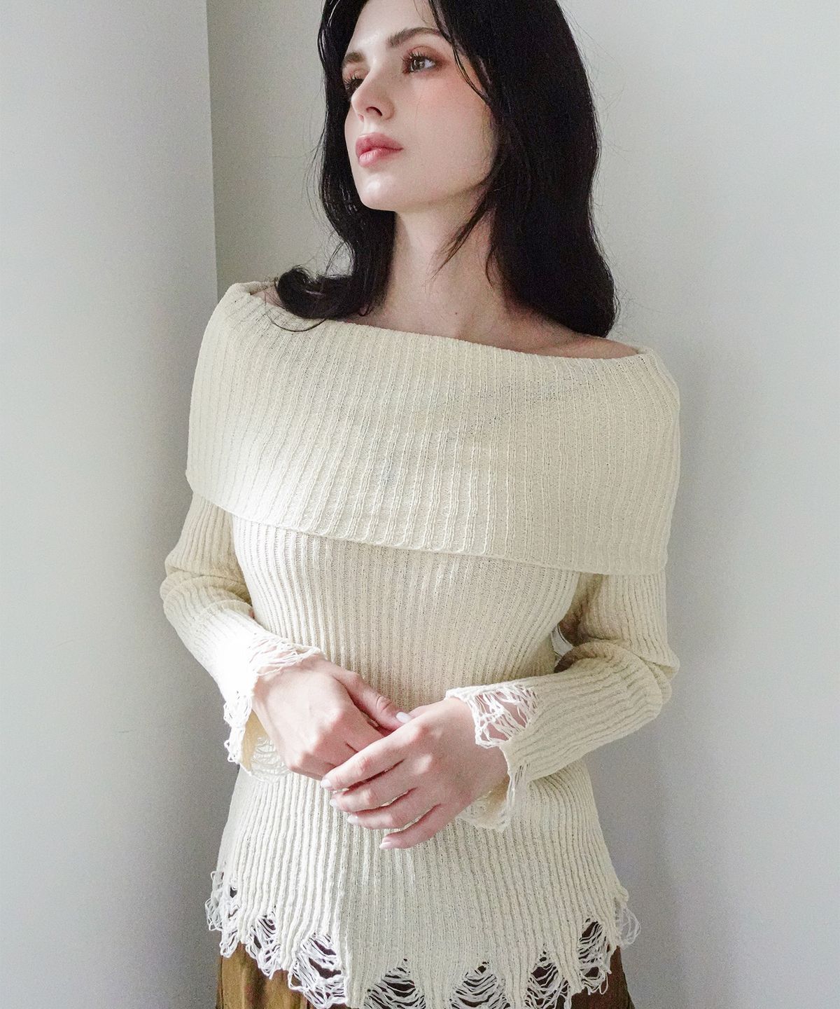 쿨키튼(KOOLKITTEN) Distressed Edge Pullover 2colors