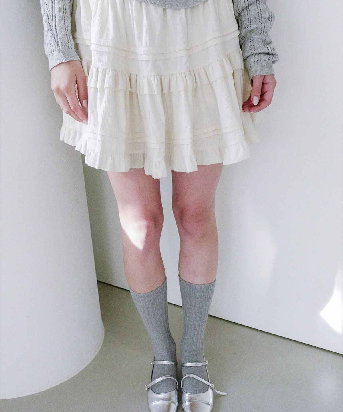 쿨키튼(KOOLKITTEN) Corduroy Ruffle Mini Skirt