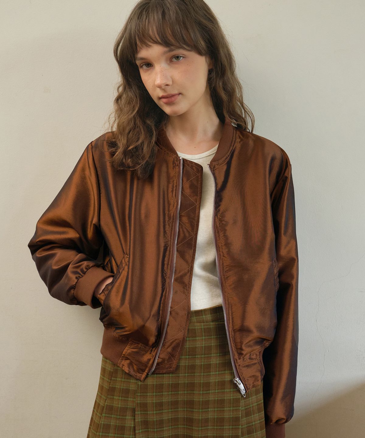 아우어노스텔지아(OURNOSTALGIA) Glossy Blouson Jacket_Brown(O25-OT04)
