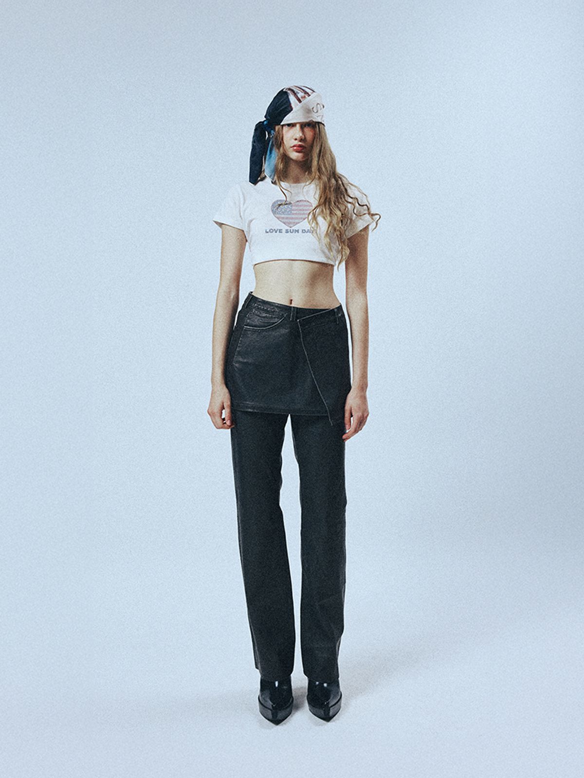 선데이후르츠마켓(SUNDAY FRUIT MARKET) W) VINTAGE LEATHER WRAP SKIRT BLACK