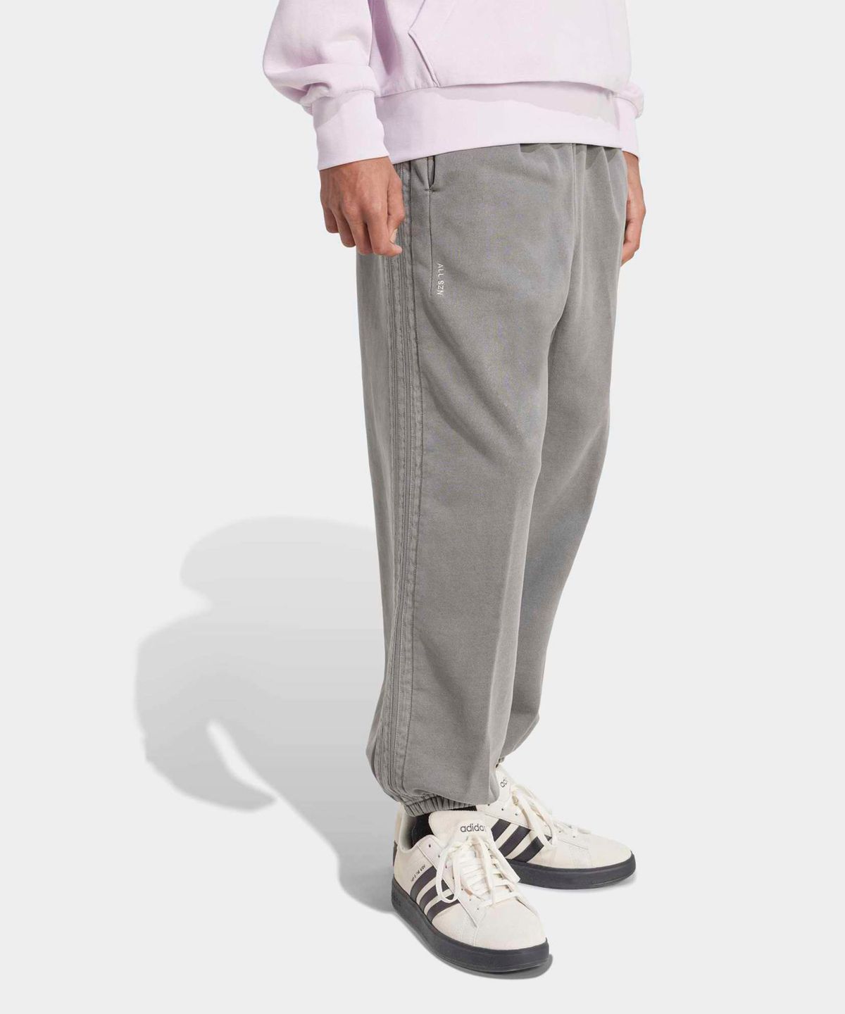 아디다스(ADIDAS) 플리스 워싱 루즈 팬츠 - 블랙 / JL6534