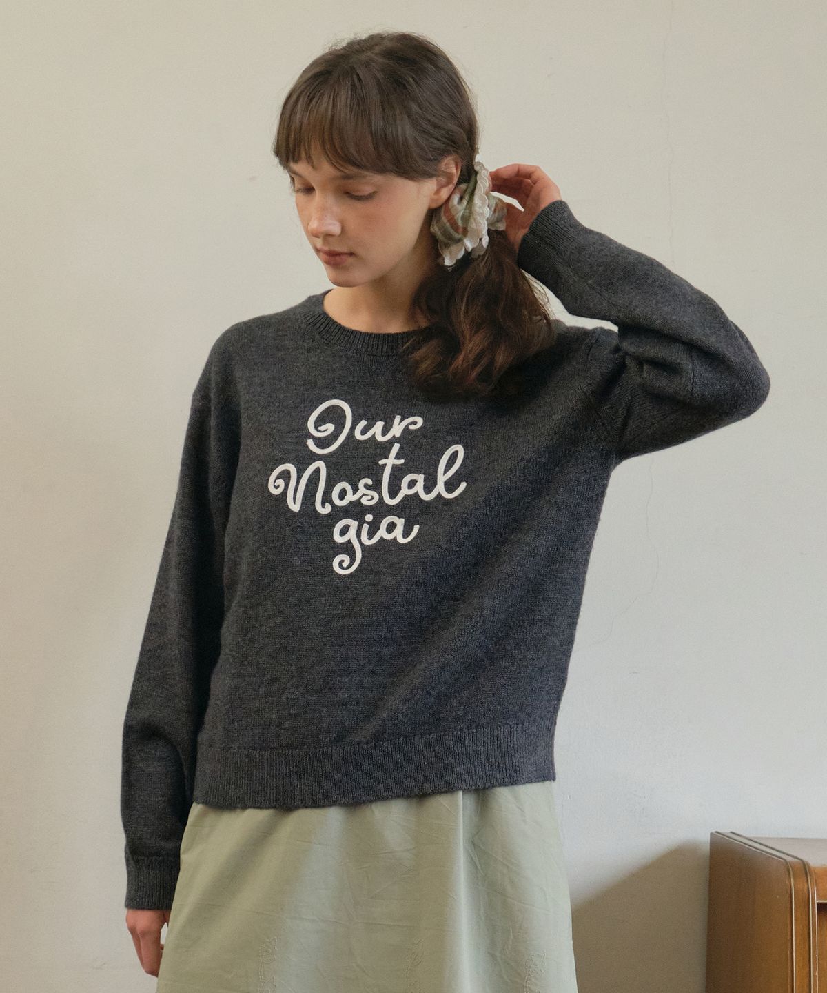 아우어노스텔지아(OURNOSTALGIA) Lover logo mix knit_Charcoal(OC25-KN12)
