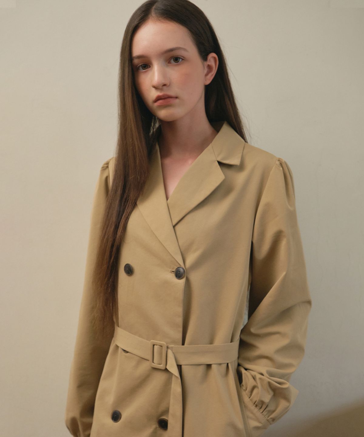 아우어노스텔지아(OURNOSTALGIA) Louvre trench dress_Beige(O25-OPS03)