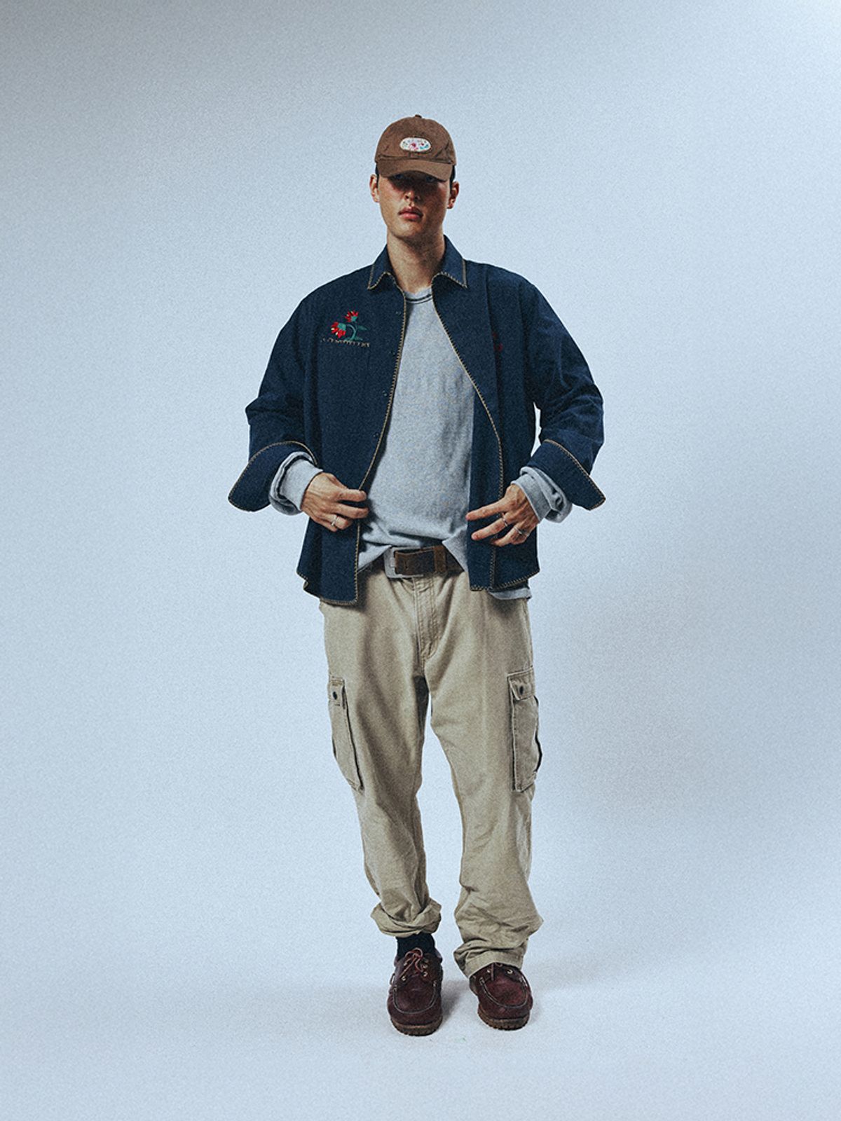 선데이후르츠마켓(SUNDAY FRUIT MARKET) POCKET FLOWER SHIRT NAVY