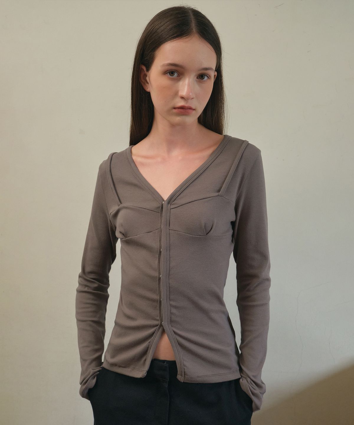 아우어노스텔지아(OURNOSTALGIA) Undertone bustier cardigan_Brown(O25-TP21)