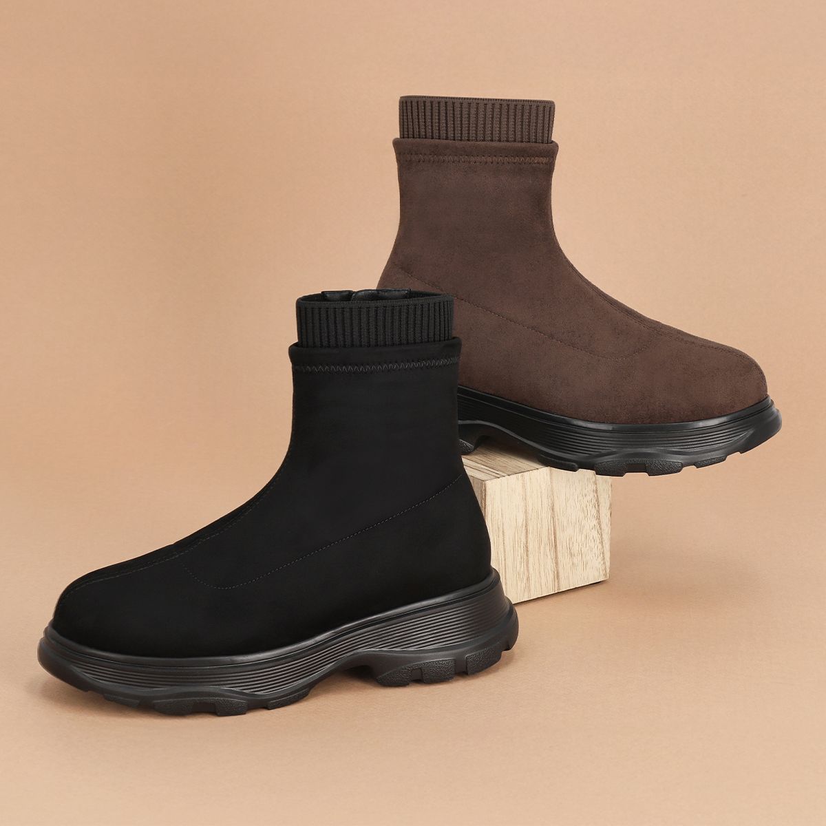 엘칸토(ELCANTO) 마쯔 여성 경량 스판형 방한 부츠 5cm LCWA16M54V