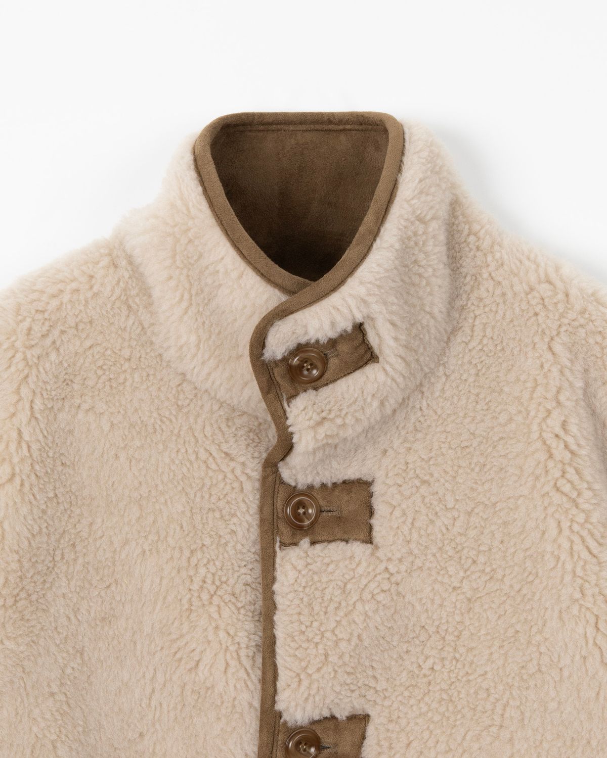 디앤드퀘스천(THEENDQUESTION) Reversible shearling jumper / BEIGE