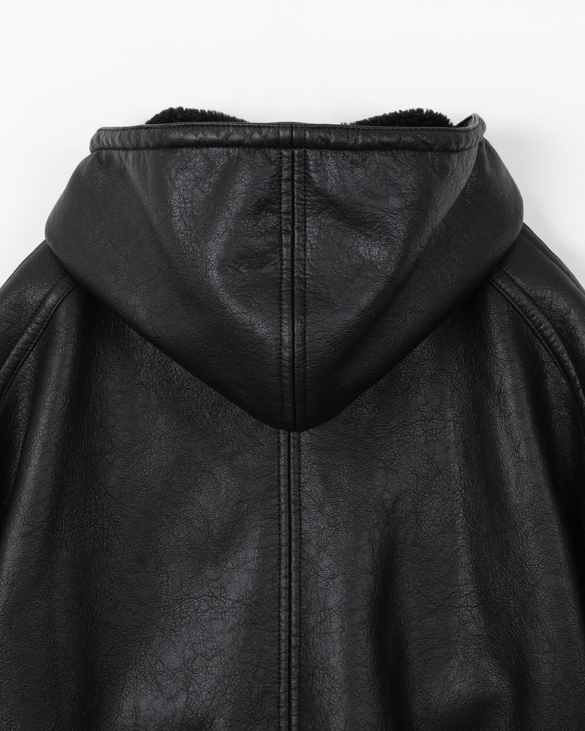 디앤드퀘스천(THEENDQUESTION) Hooded shearling jumper / BLACK