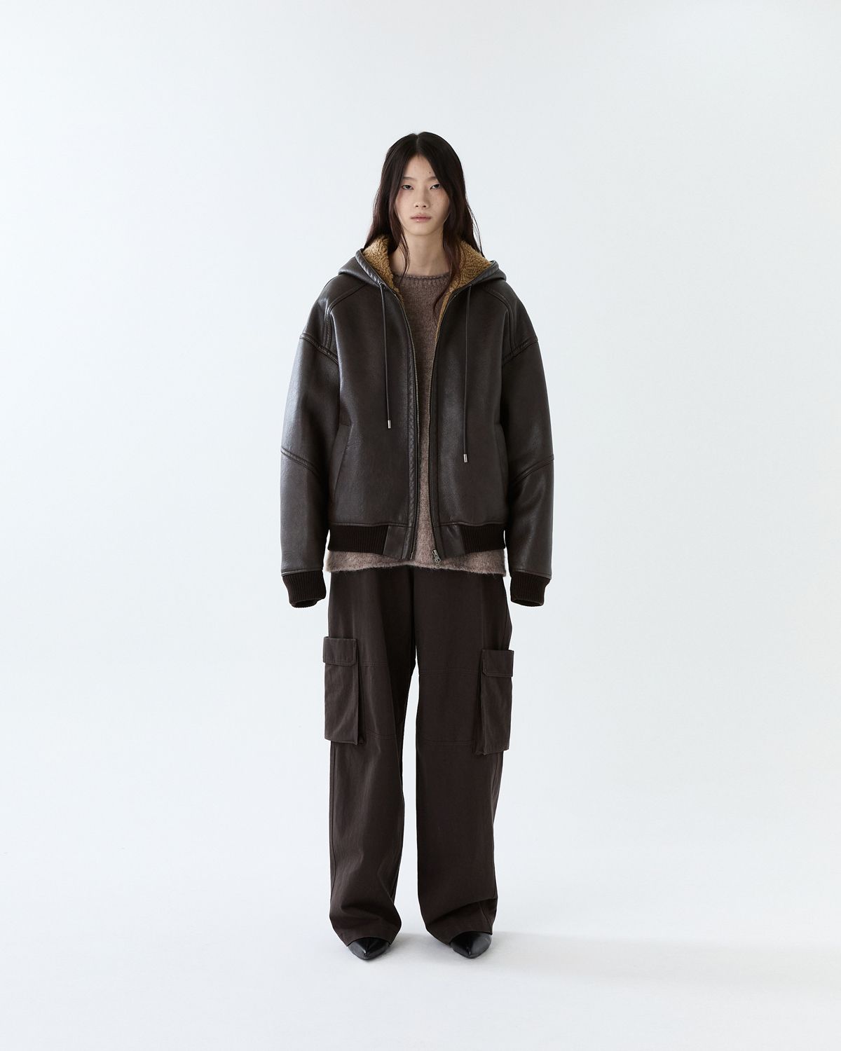 디앤드퀘스천(THEENDQUESTION) Hooded shearling jumper / BROWN