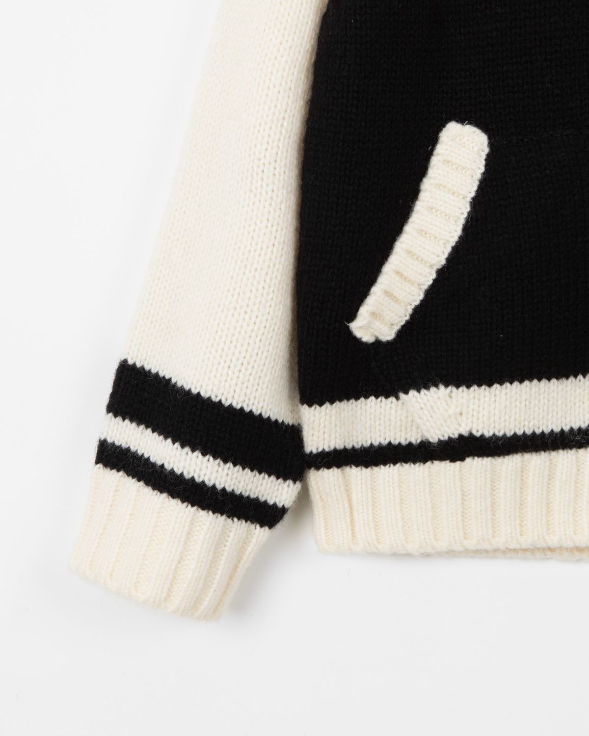 디앤드퀘스천(THEENDQUESTION) Knit zip-up jumper / BLACK