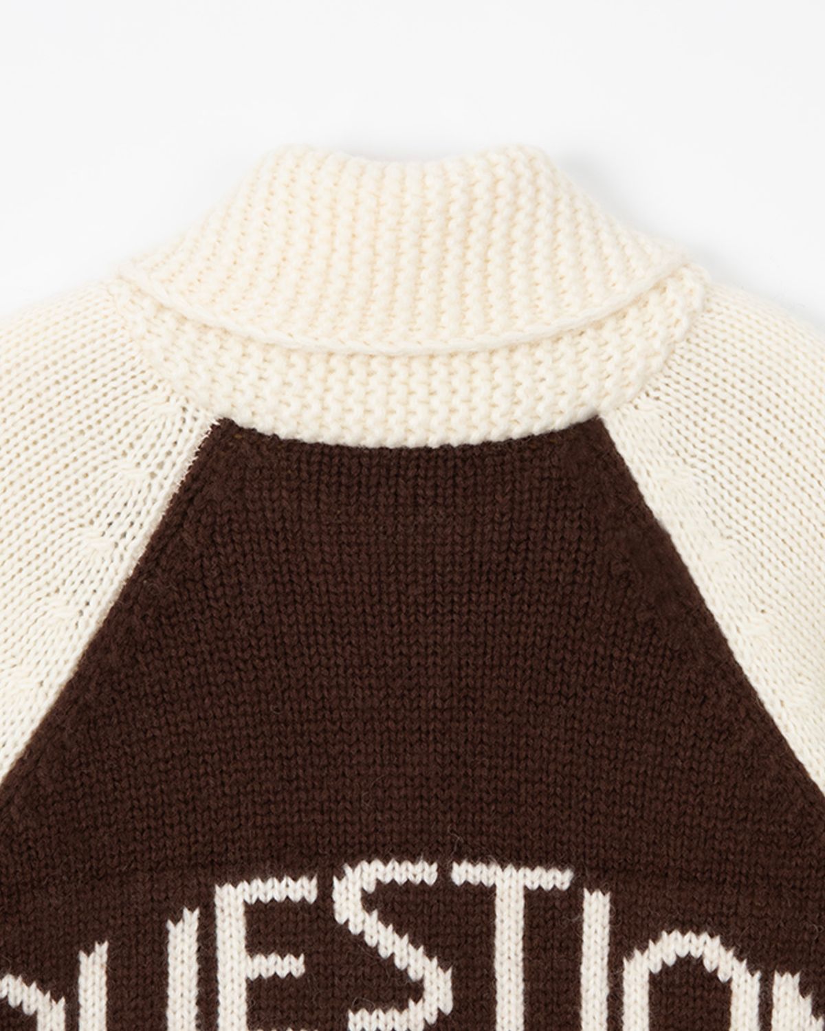 디앤드퀘스천(THEENDQUESTION) Knit zip-up jumper / BROWN