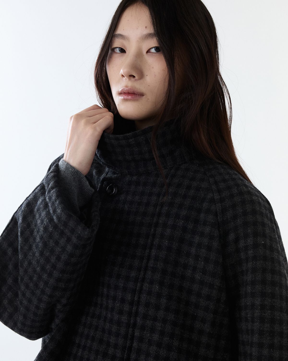 디앤드퀘스천(THEENDQUESTION) Checked Balmacaan coat / DARK GRAY