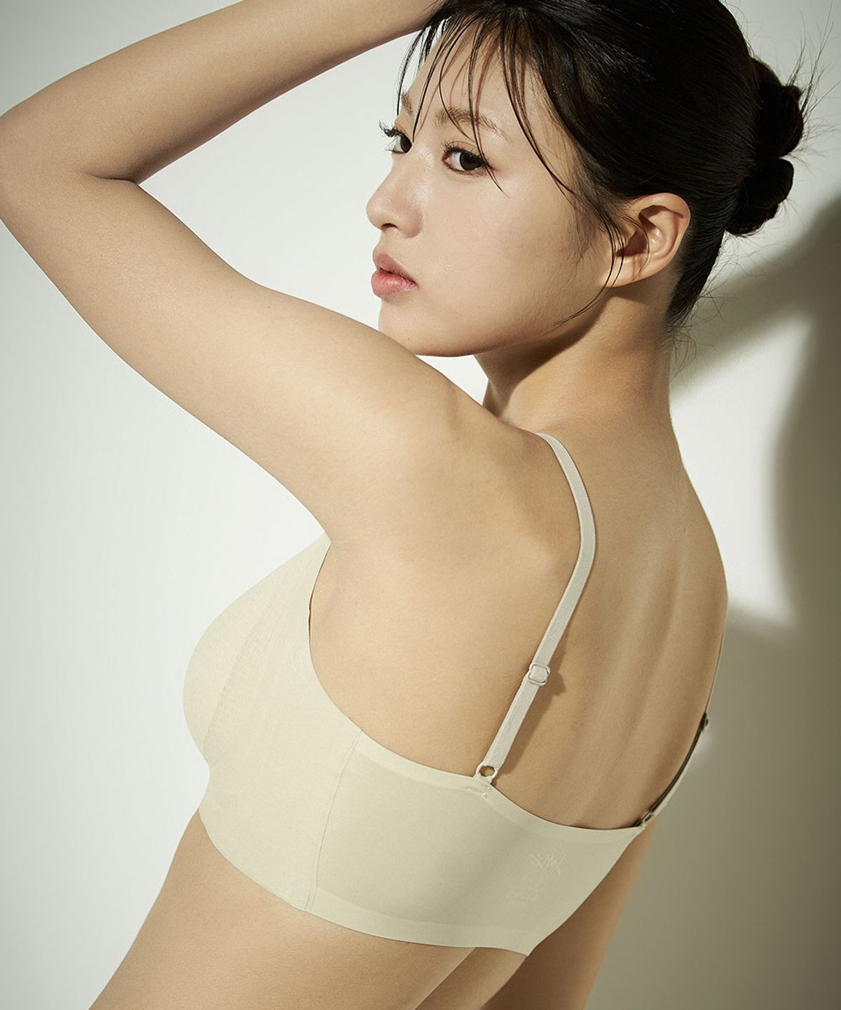 비와이씨(BYC) 아미에 찰핏 아이스 브라